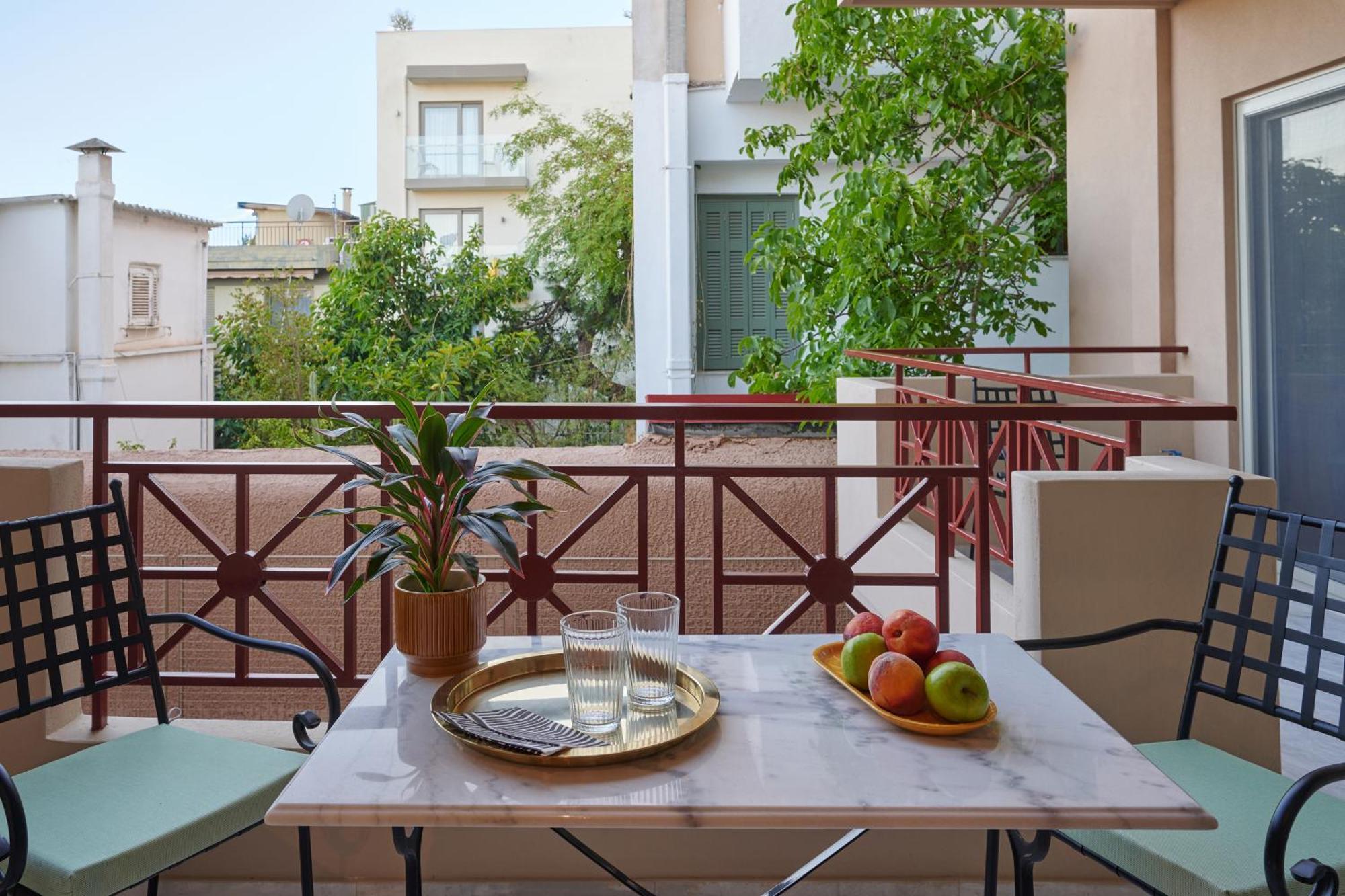 Rastoni Acropolis Uniquely Located Stylish Apartments Athens Exterior photo