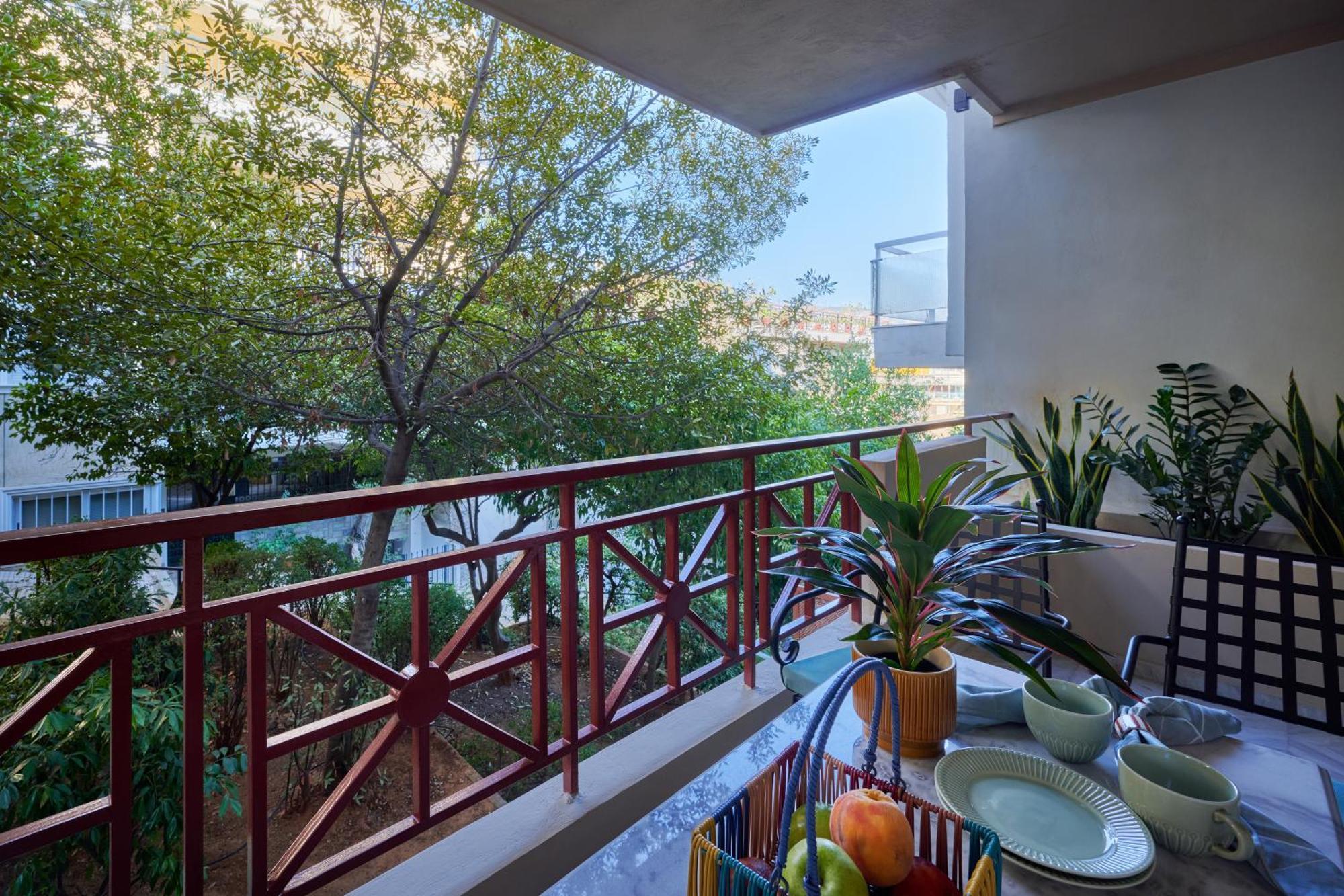 Rastoni Acropolis Uniquely Located Stylish Apartments Athens Exterior photo