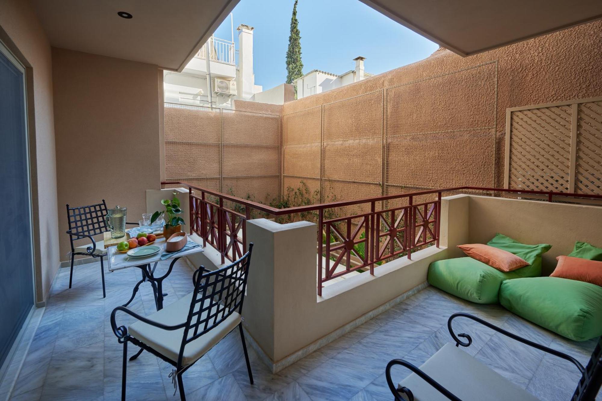Rastoni Acropolis Uniquely Located Stylish Apartments Athens Exterior photo
